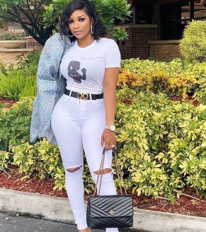 I Slay Hard But I Pray Harder Tea-Shirt (For a Slim Fit Order A Size Down) - Catch This Tea Shirts